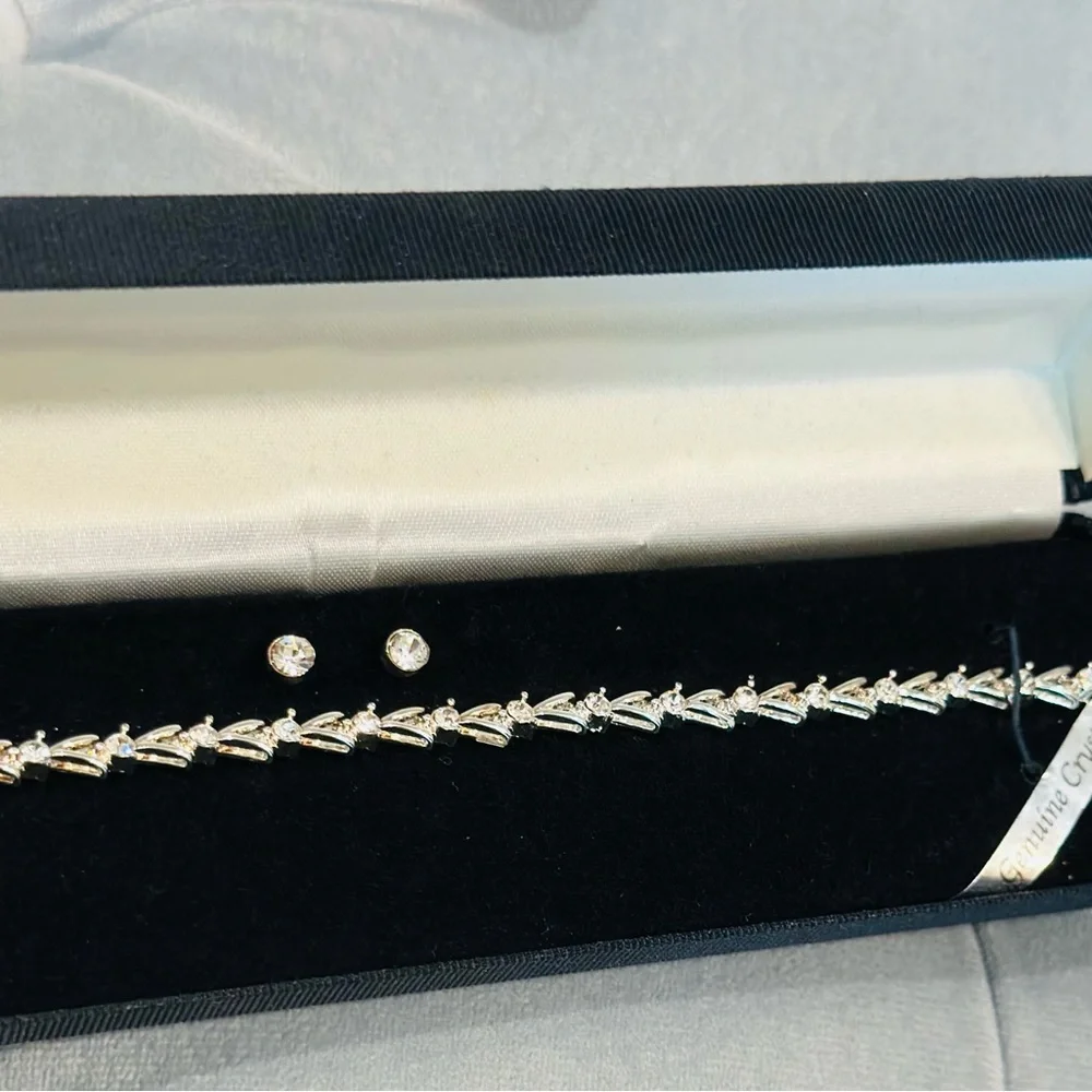 Crystal Set - Picture 1 of 5